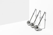 Load image into Gallery viewer, Ora Tea co. Spring Handle Tea Infuser